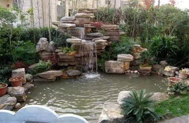 西宁庭院假山鱼池设计